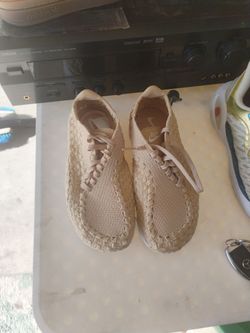 Nikes new woven size 7 women