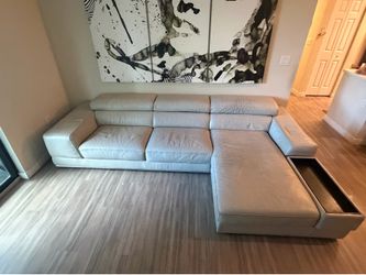 Modani 2-sectional leather sofa