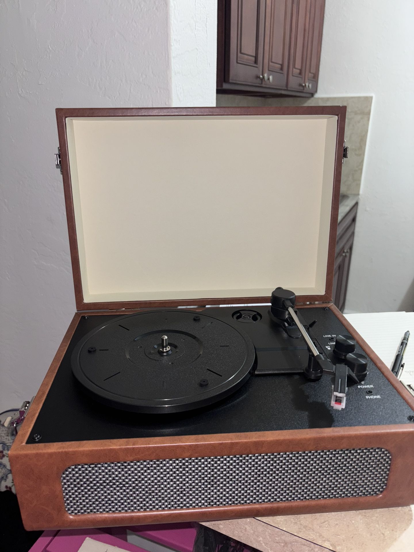 VINTAGE RECORD PLAYER VINYL