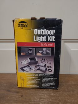 (1) outdoor light kit