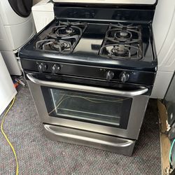 Frigidaire black Stainless Steel gas stove and oven