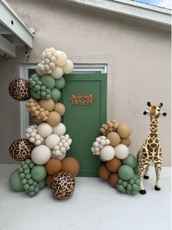 BALLOON DECOR