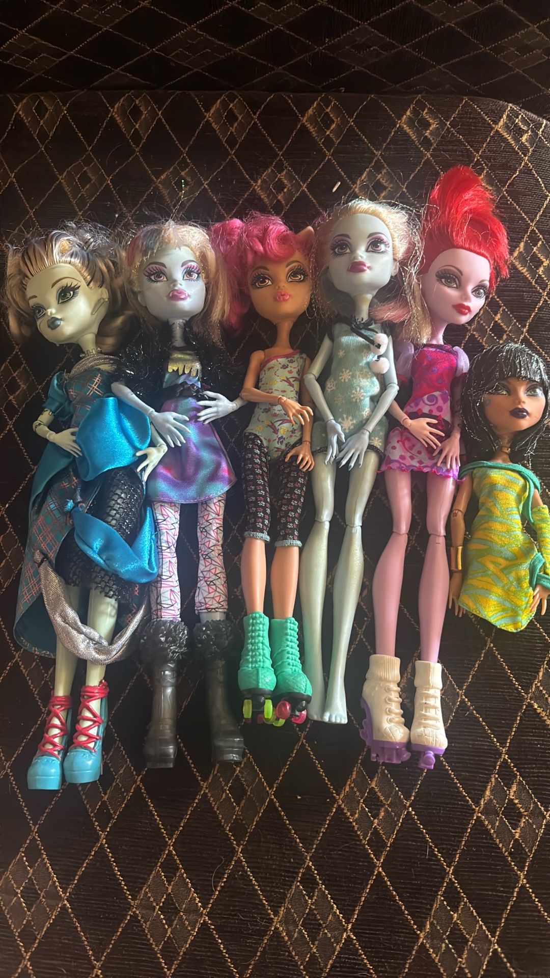 Monster high dolls