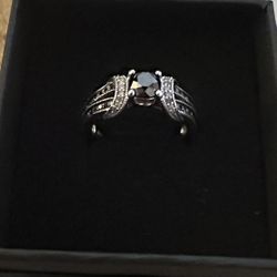 10k Gold Diamond Ring