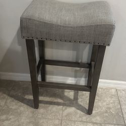 Counter Height Chairs