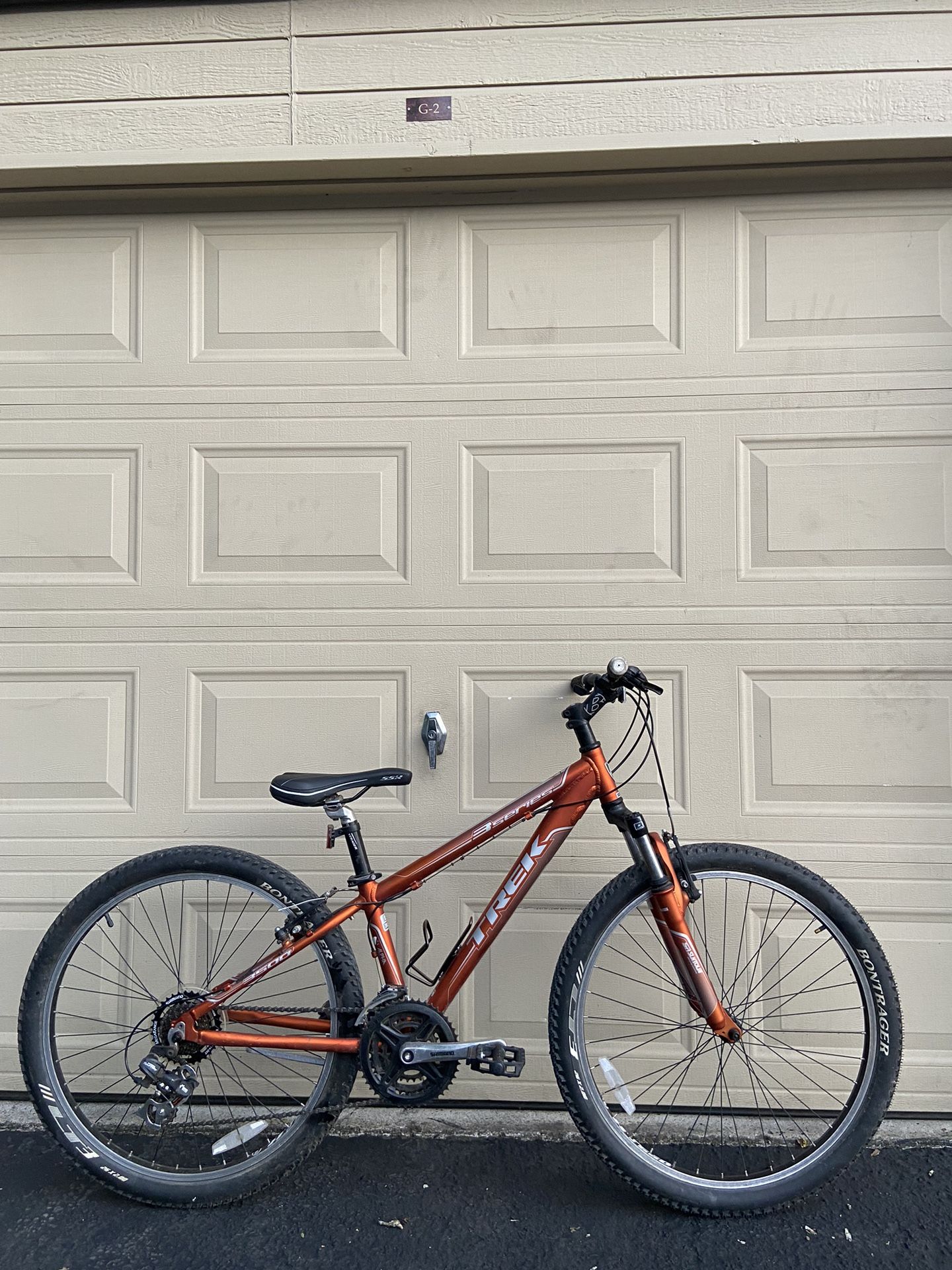 Trek 3 Series Mountain Bike – 13” Frame – 21-Speed – 26” Wheels Bicycle