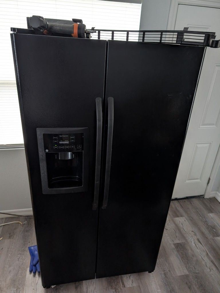 Ge Side-by-side Refrigerator