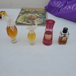 Vintage Women's Lot Of 4 Perfume Made In France