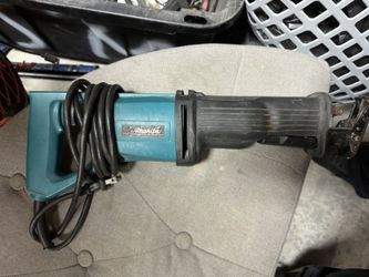 makita reciprocating saw