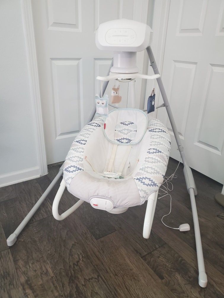 Fisher Price Baby Swing/rocker