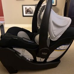 Britax Willow Small Carrier/car seat
