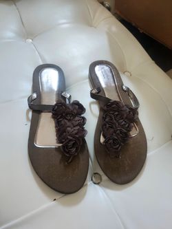 Simply Vera by Vera Wang Women's Sandals Shoes Size 11