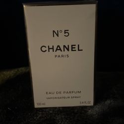 Chanel  Paris N°5