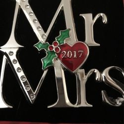 Mr  &Mrs  Ornament 2017 Swarovski 