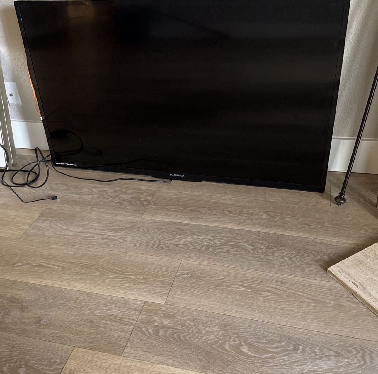 50” Flatscreen LED Smart TV