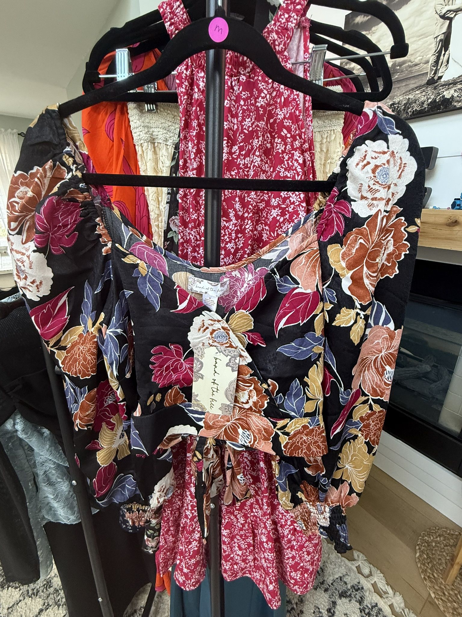 Band Of The Free - Medium Top / NWT