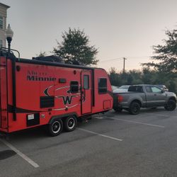 2018 Winnebago Micro Minnie 2106FBS