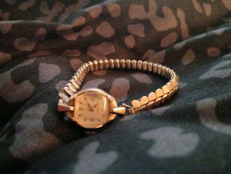 Women's Working 10k Rg Vintage Wind Up Watch