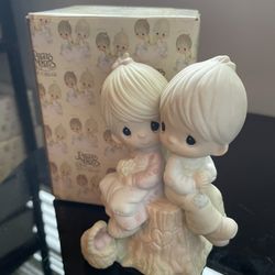 Precious Moments 1978 Love One Another