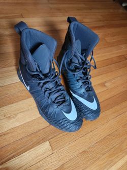Cleats,  Men's size 10
