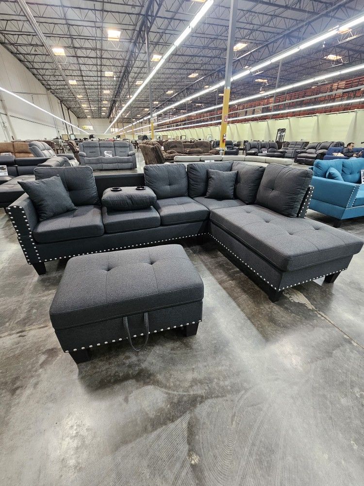 BRAND NEW 3PCS SECTIONAL SOFA SET WITH OTTOMAN AND ACCENT PILLOW INCLUDED $379