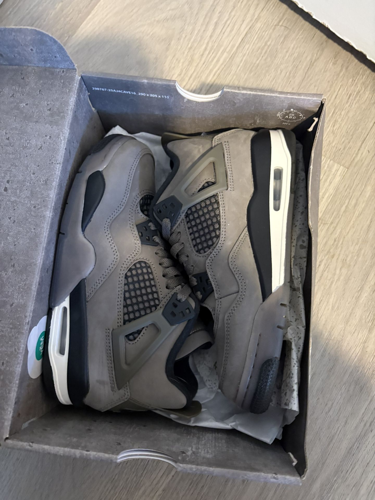 Jordan 4 Retro Cave Stone Size 5Y