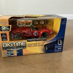 Collectibles BIG TIME MUSCLE DIE CAST MODEL RACERS  1965  Shelby Cobra  And 1957 Chevy Corvette  Scale 1:24 