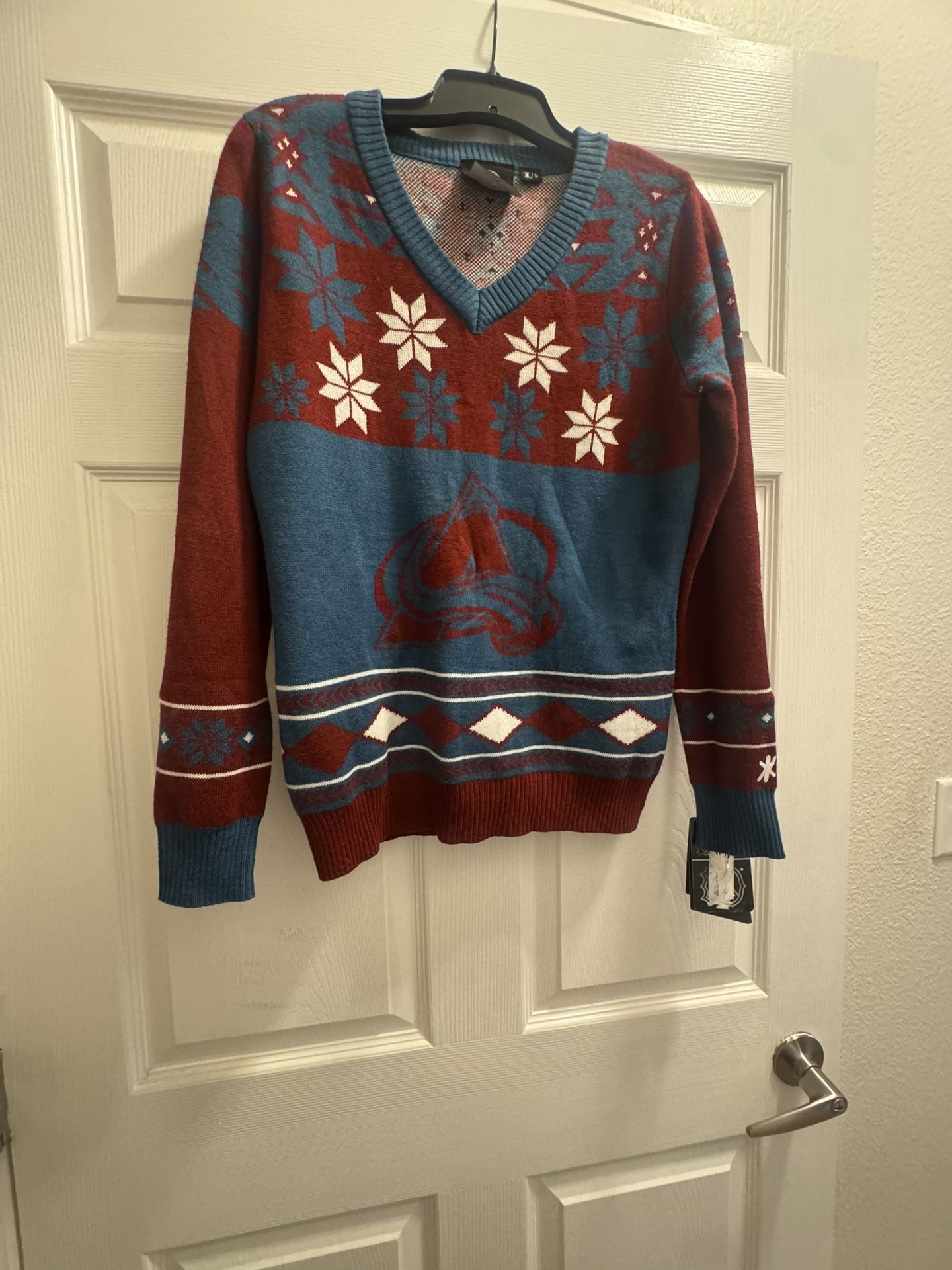 Colorado Avalanche Sweater New