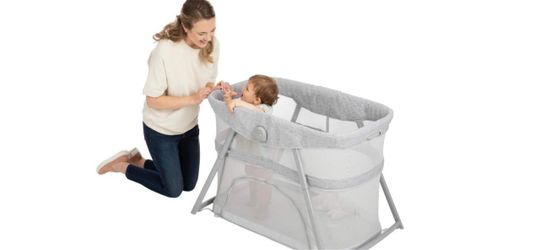 Graco DreamMore 3-in-1 Portable Bassinet