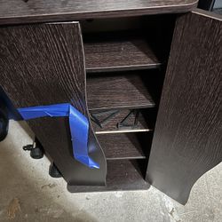 Shelf/cabinet 