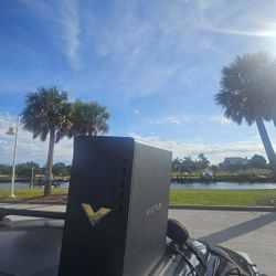 College Streamer Gamer computer PC