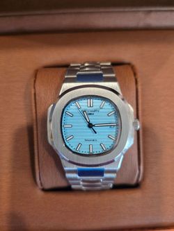 Luxurious watch