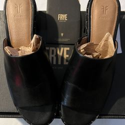 Frye Cindy Mule Sandals {Size 6}