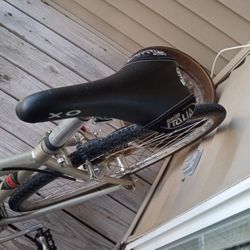 19' Trek 700 Bike