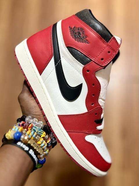 Retro Nike Jordan Mas Caras Nike Air Jordan “Lost Found” - Main Image