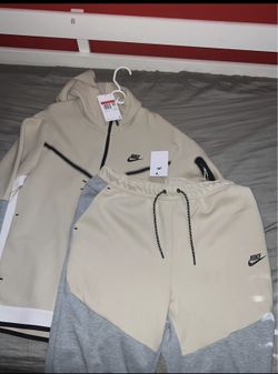Nike Tech Fleece Set