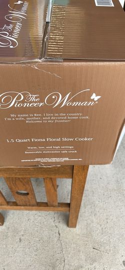 Small pioneer crock pot