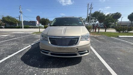 2015 Chrysler Town & Country