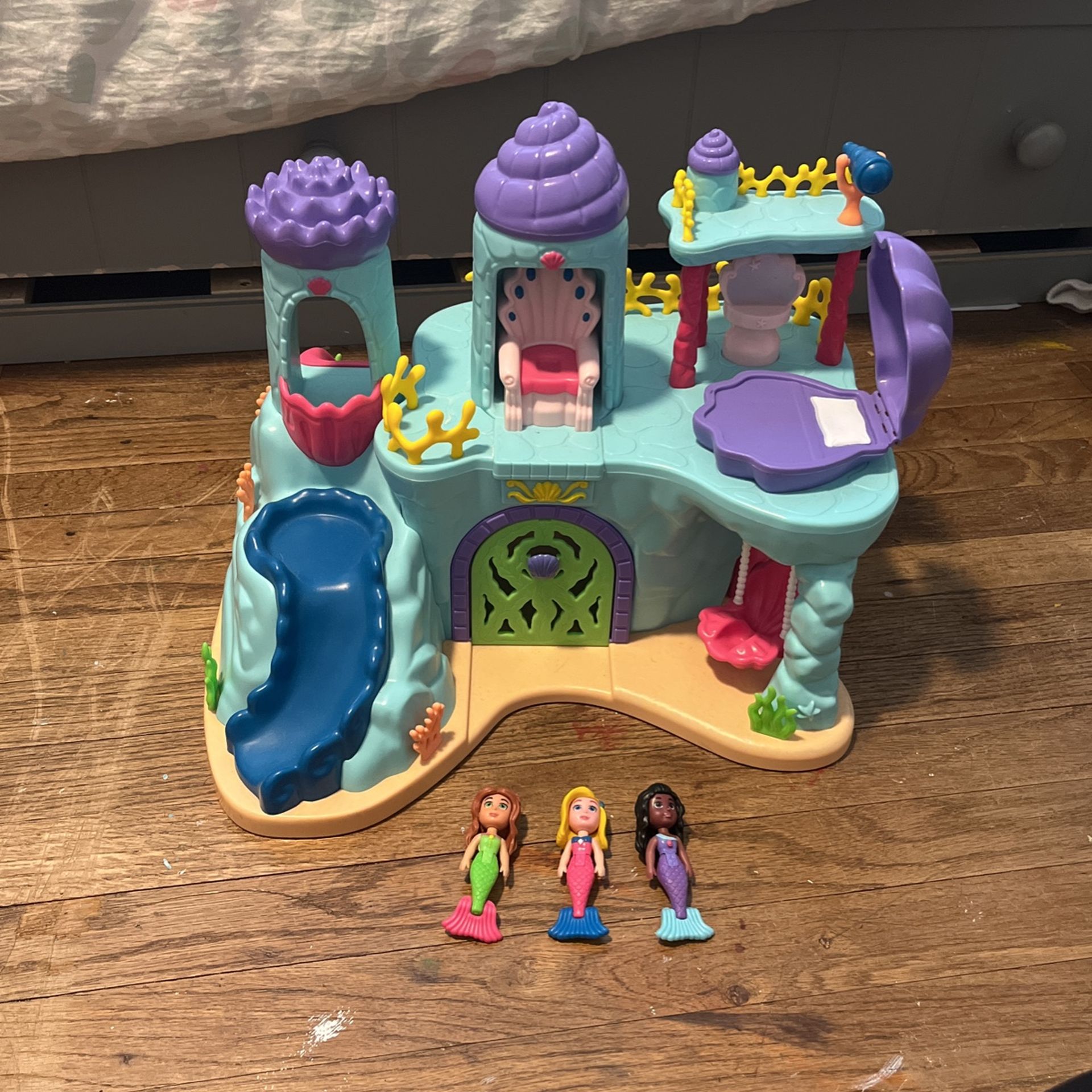 Lakeshore Under The Sea Mermaid Palace Castle