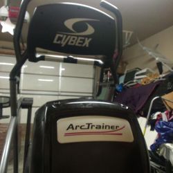 Cybex ArcTrainer 600a 