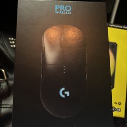 BRAND NEW Logitech Gamer Mouse