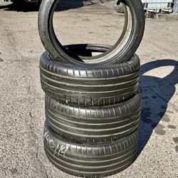 245/40/19 Set De Llantas 