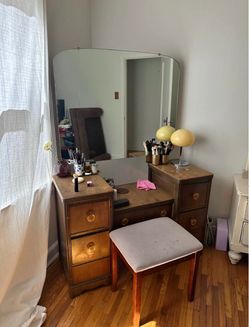 vintage vanity