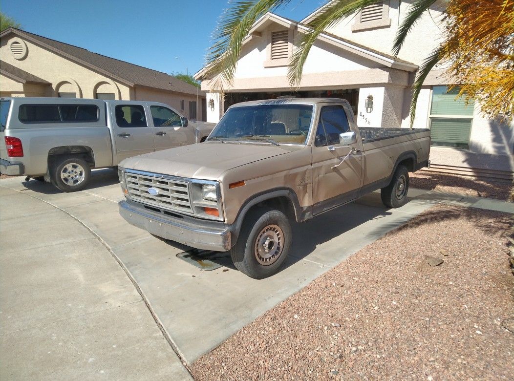 1982 Ford F150 Parts Truck