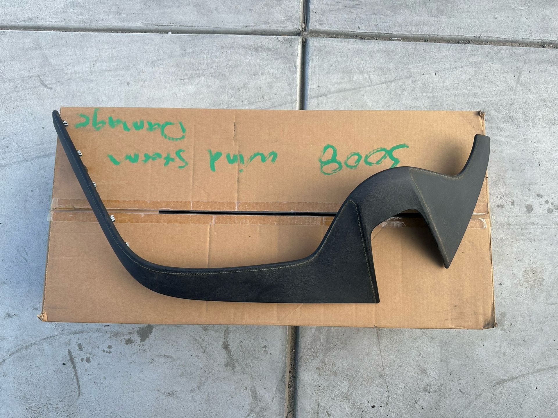 CHEVROLET C7 CORVETTE- Batwing