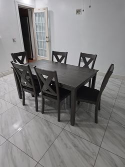 ASHLEY
 7-Piece Rectangle Gray MDF Top Dining Room Set Seats 6