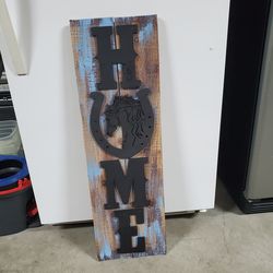 Wooden sign ( HOME )