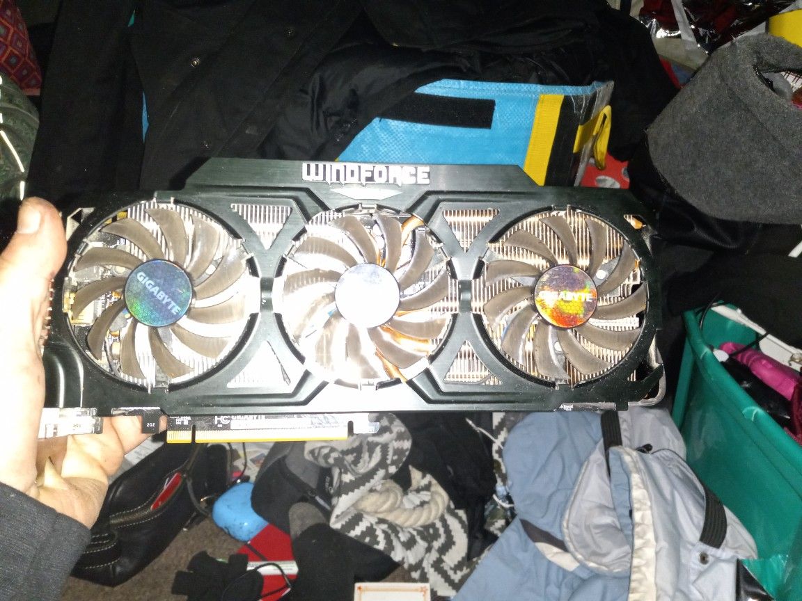 Fan For Gaming Computer    Windforce  By Gigabyte  770.           4gb Rev1.0