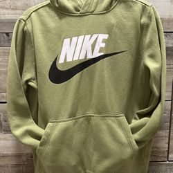 Nike Pullover Hoodie ~ Big Kids (Boys)
