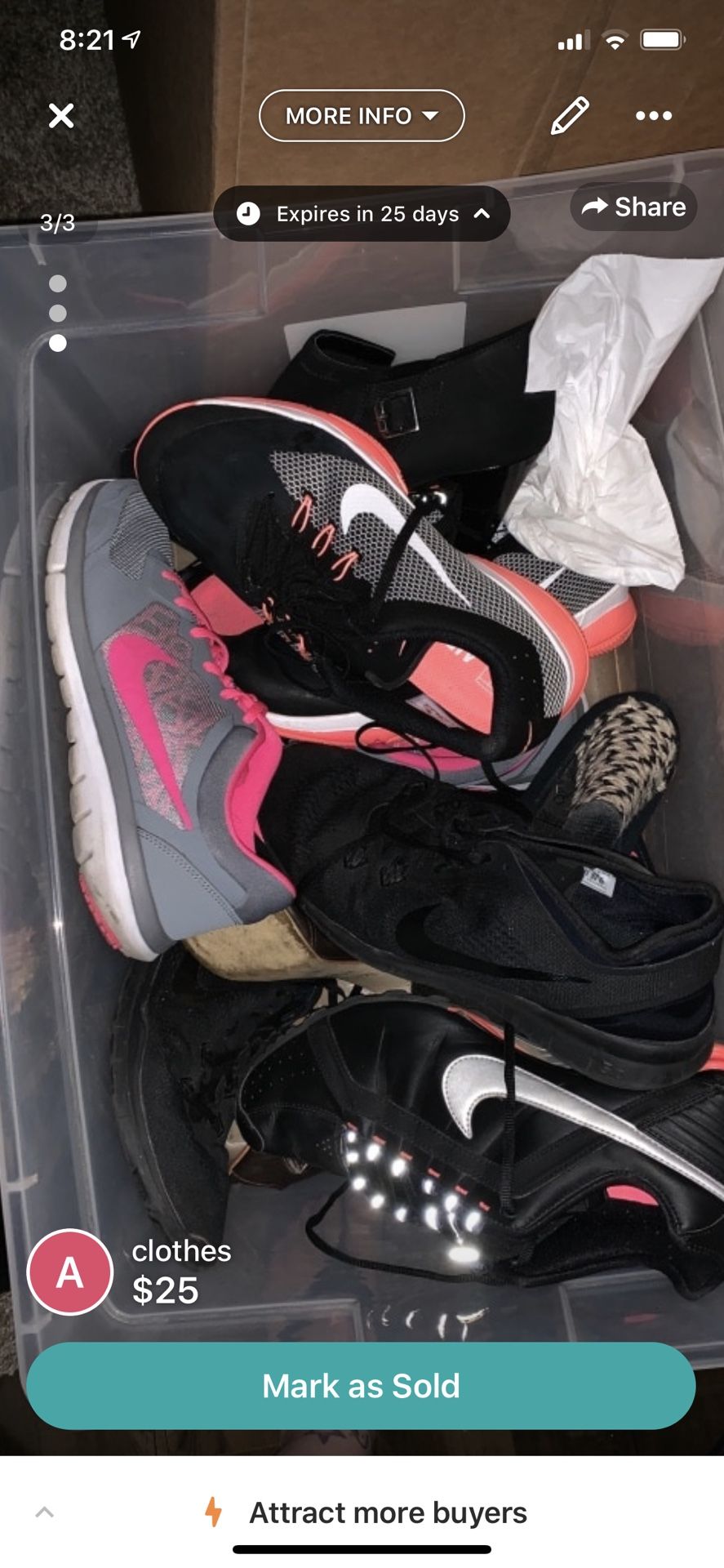 Nike tennis shoes